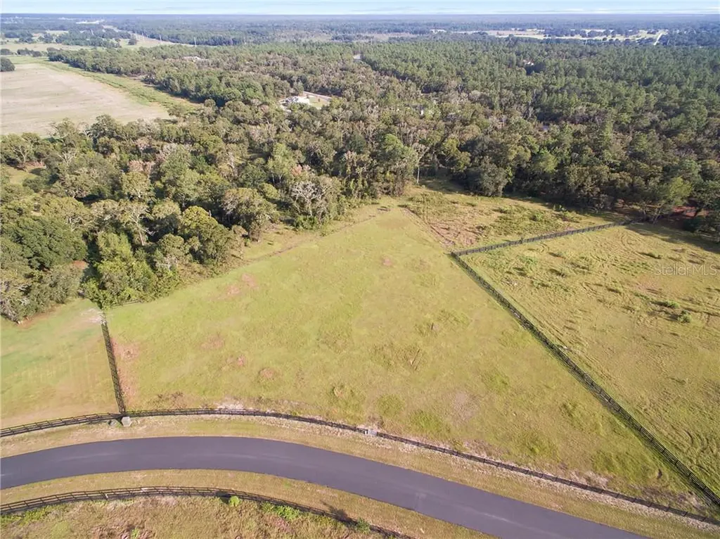 8803 NW 21st Street Wildwood FL 34785