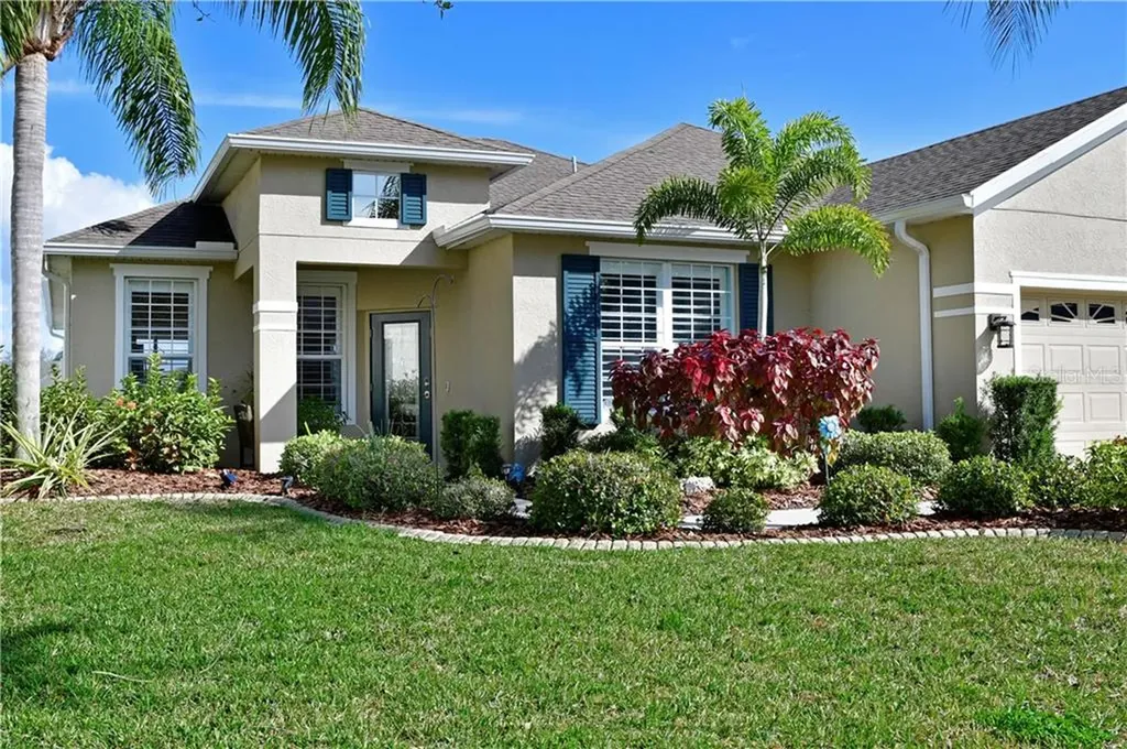 6011 43rd Court E Bradenton FL 34203