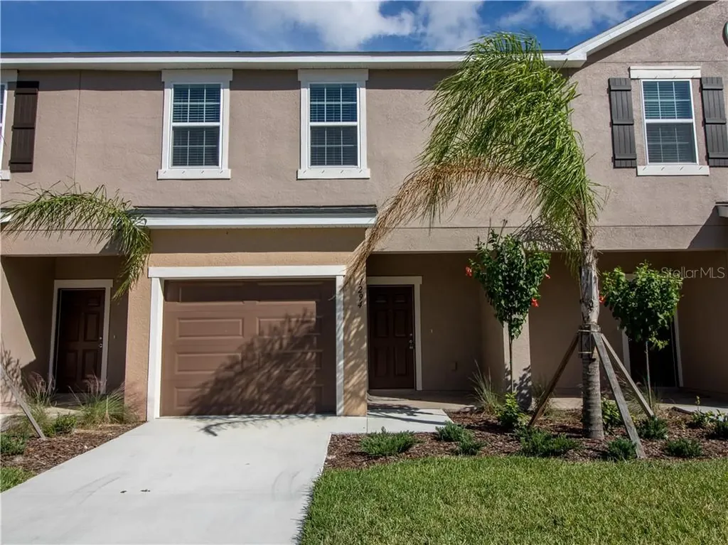 1062 Grantham Drive Sarasota FL 34234
