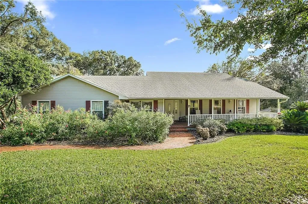 35450 Highland Drive Eustis FL 32736