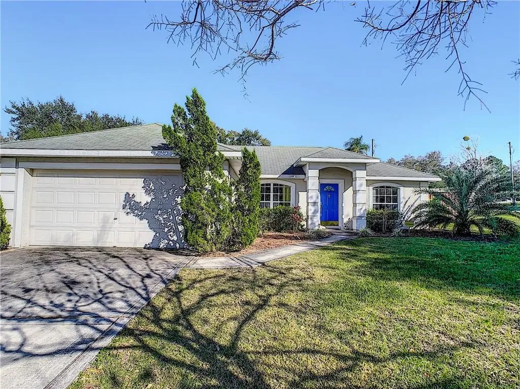 310 Cherry Tree Street Eustis FL 32726