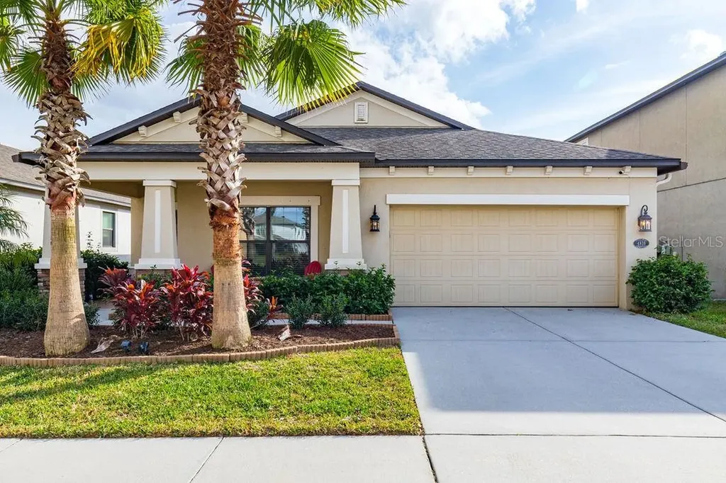 4810 Woods Landing Lane Tampa FL 33619