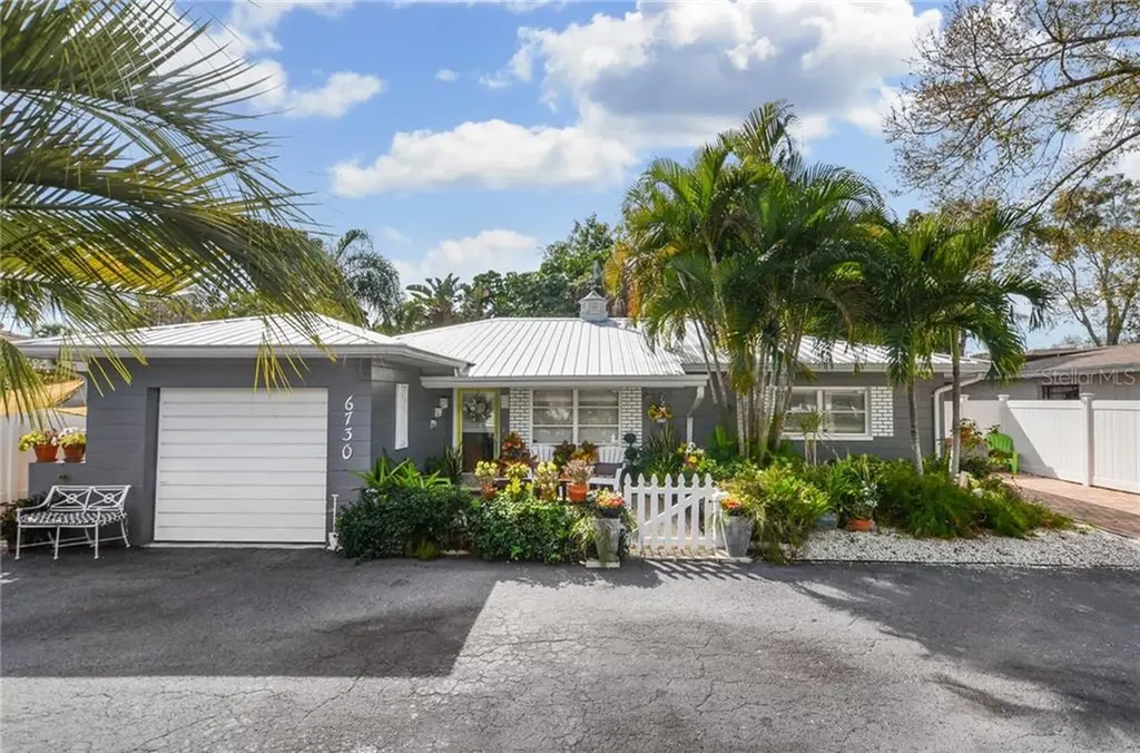 6730 W Flamingo Way S St Petersburg FL 33707