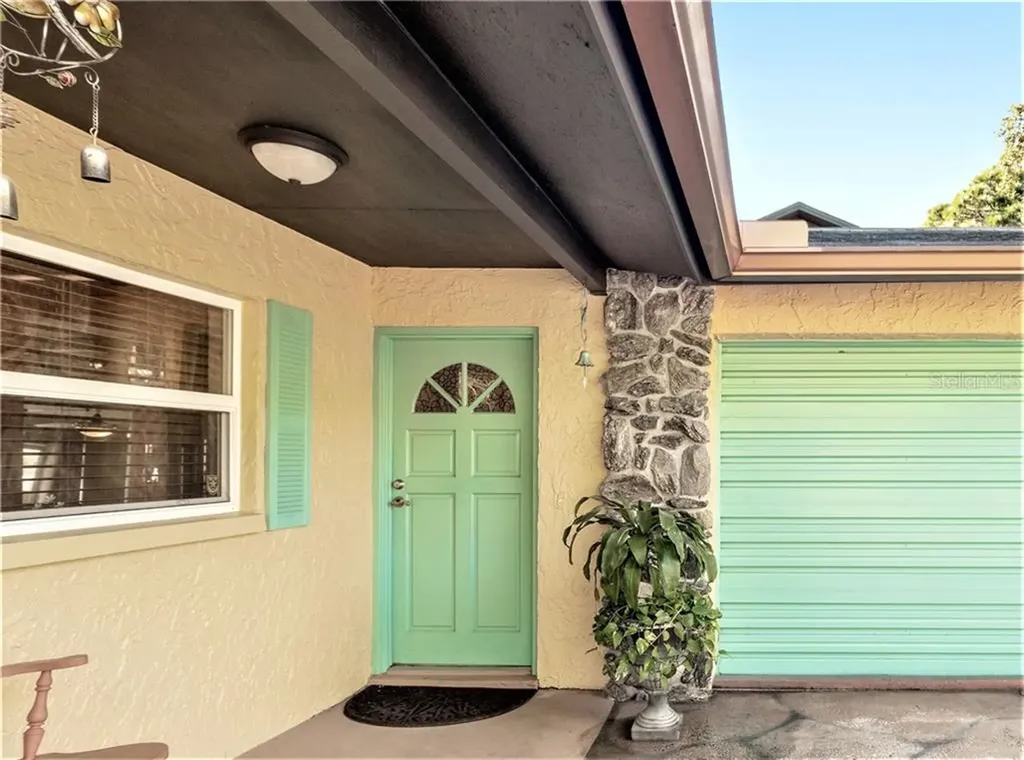 5122 Bay Boulevard Port Richey FL 34668