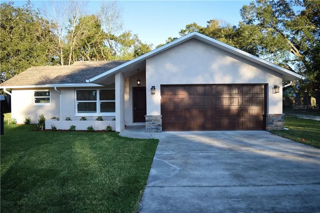 2498 Deltona Boulevard Spring Hill FL 34606