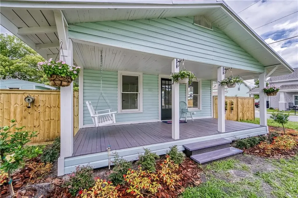4210 N Suwanee Avenue Tampa FL 33603