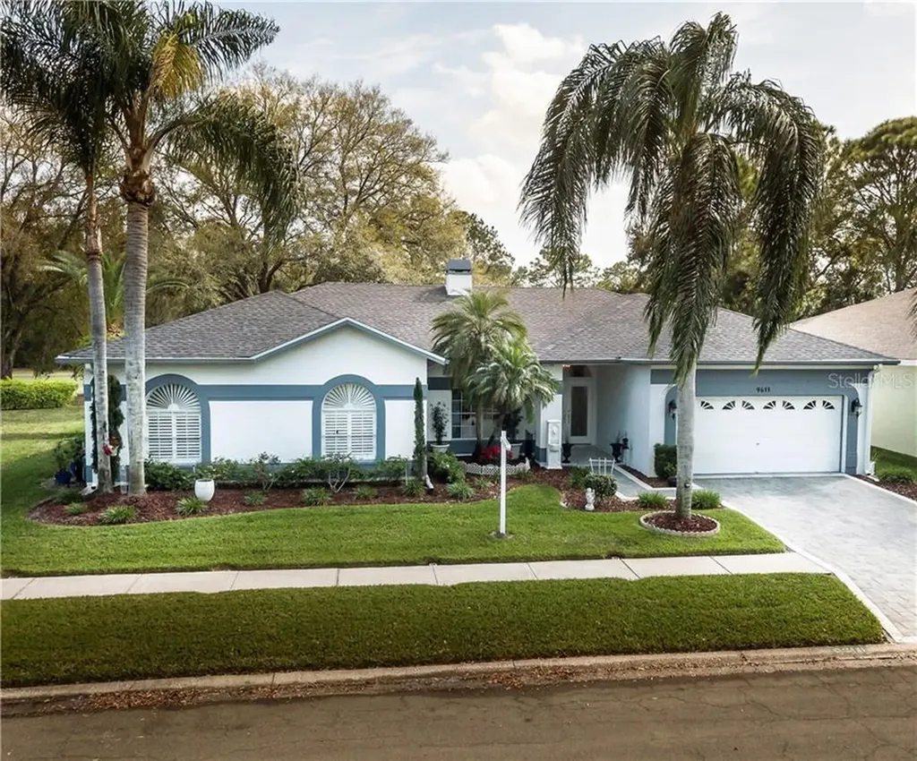 9611 Norchester Circle Tampa FL 33647