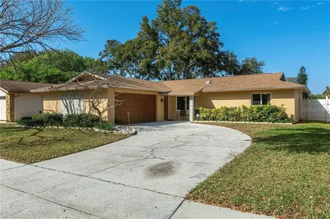 7259 57th Avenue N St Petersburg FL 33709