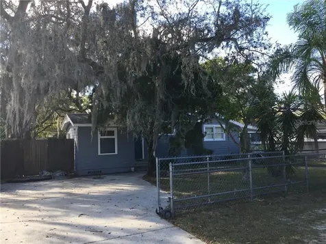 8106 N Fielding Avenue Tampa FL 33604
