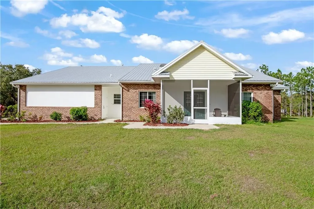 7025 241st Street E Myakka City FL 34251