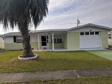 2049 Maureen Drive Holiday FL 34690