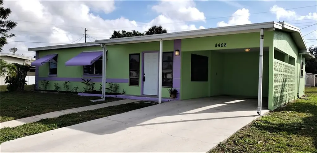 4402 Los Rios Street North Port FL 34287