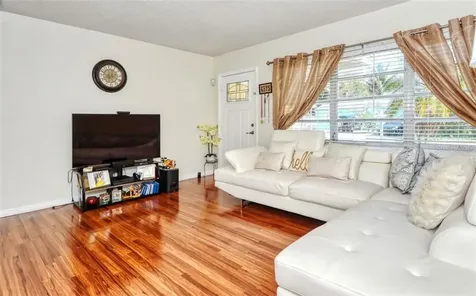 2402 11th Street W Bradenton FL 34205
