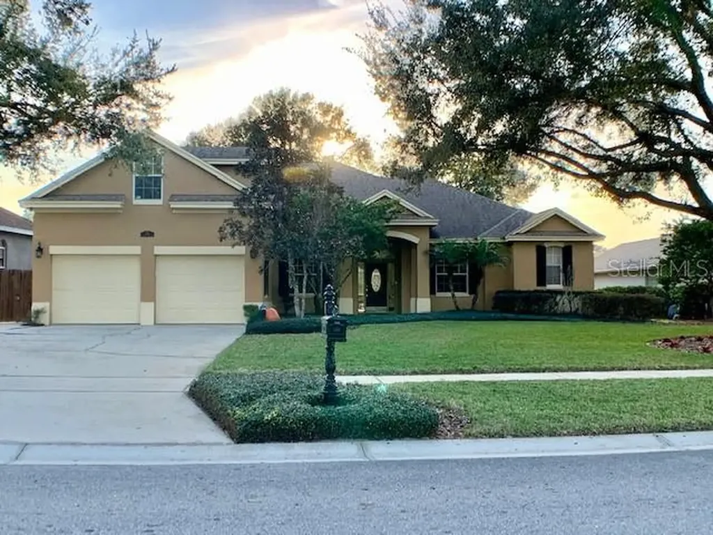 658 Majestic Oak Drive Apopka FL 32712