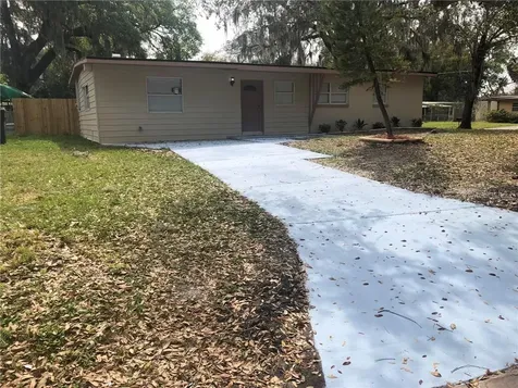 7701 Silver Oak Lane Tampa FL 33619