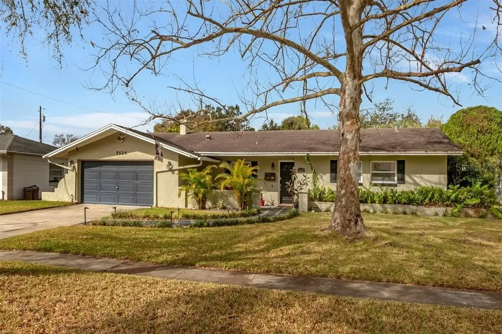 5524 Kingswood Drive Orlando FL 32810