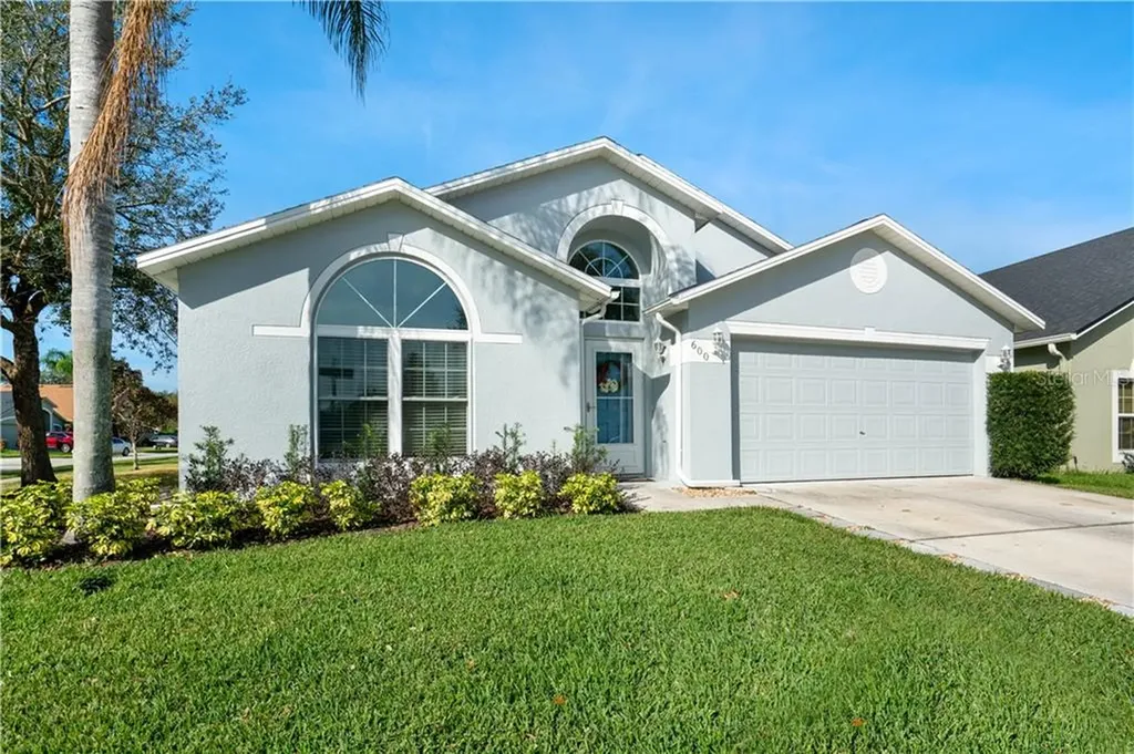 600 Wellesly Street Oviedo FL 32765