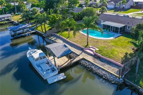 6336 Flamingo Drive Apollo Beach FL 33572