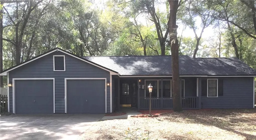 26426 Sackamaxon Drive Sorrento FL 32776
