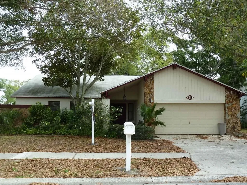 5935 Bay Lake Drive N St Petersburg FL 33708