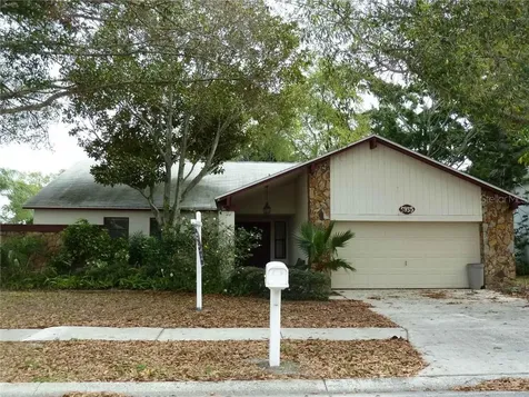 5935 Bay Lake Drive N St Petersburg FL 33708