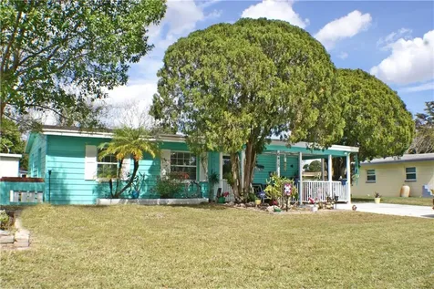 6415 34th Avenue N St Petersburg FL 33710