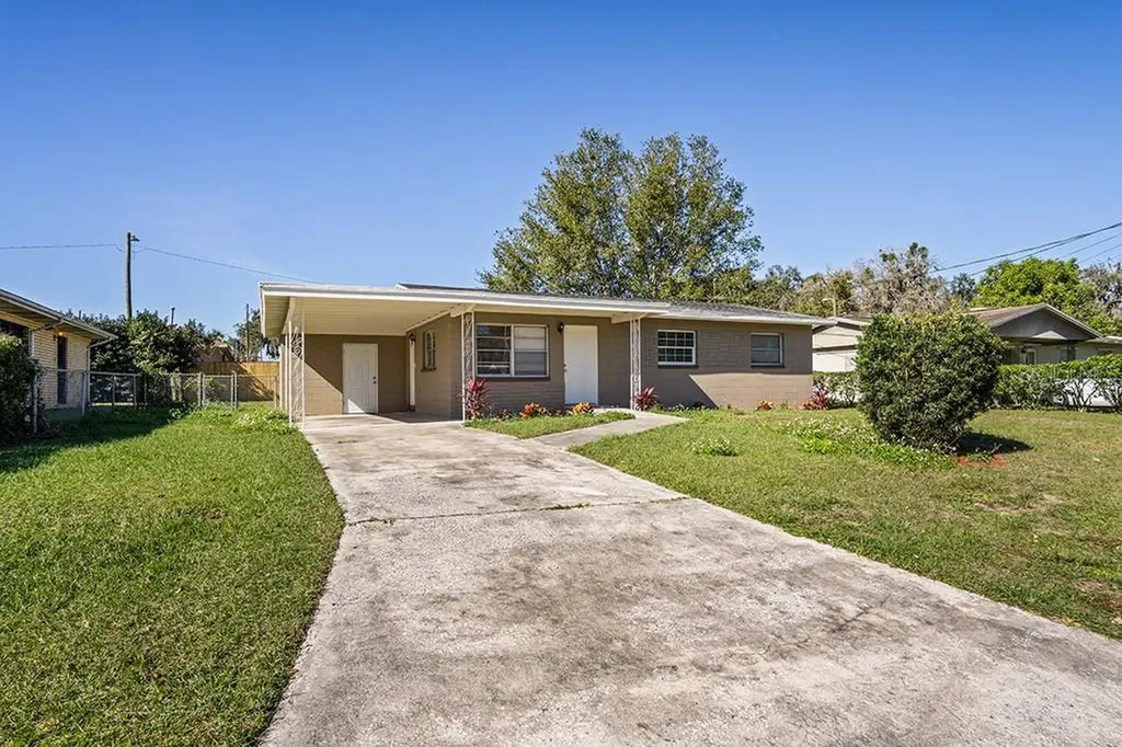 1045 W Tee Circle Bartow FL 33830