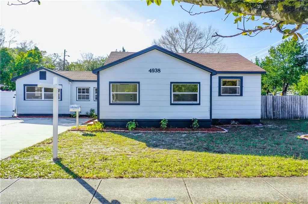 4938 16th Street N St Petersburg FL 33703