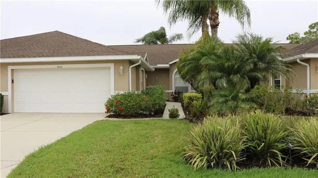 5313 Chase Oaks Drive Sarasota FL 34241