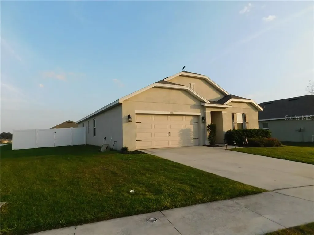 35776 Hillbrook Avenue Zephyrhills FL 33541