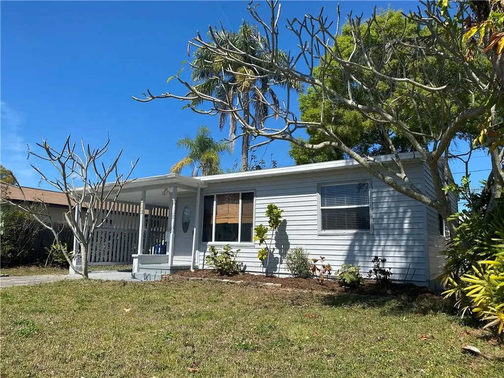 149 80th Avenue N St Petersburg FL 33702