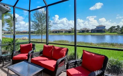 8736 Trattoria Terrace Sarasota FL 34238
