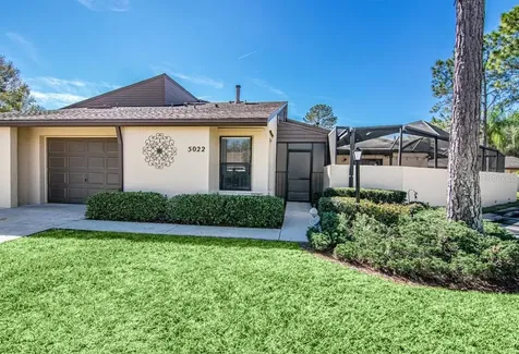 5022 Umber Way N Tampa FL 33624