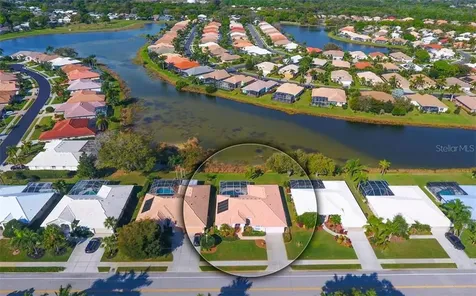 526 Lake Of The Woods Drive Venice FL 34293