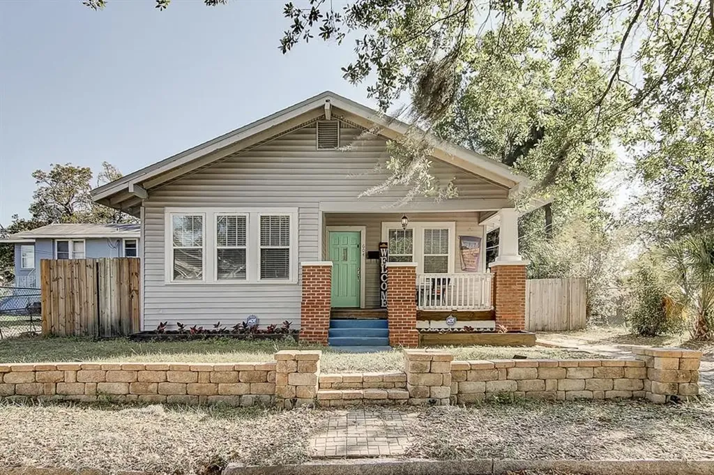 604 W Warren Avenue Tampa FL 33602