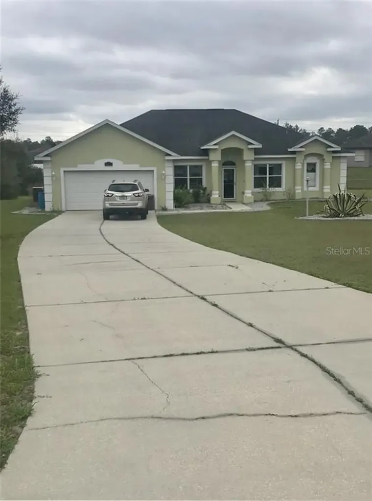 10917 SW 45th Court Ocala FL 34476