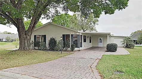 1102 Del Toro Drive Lady Lake FL 32159