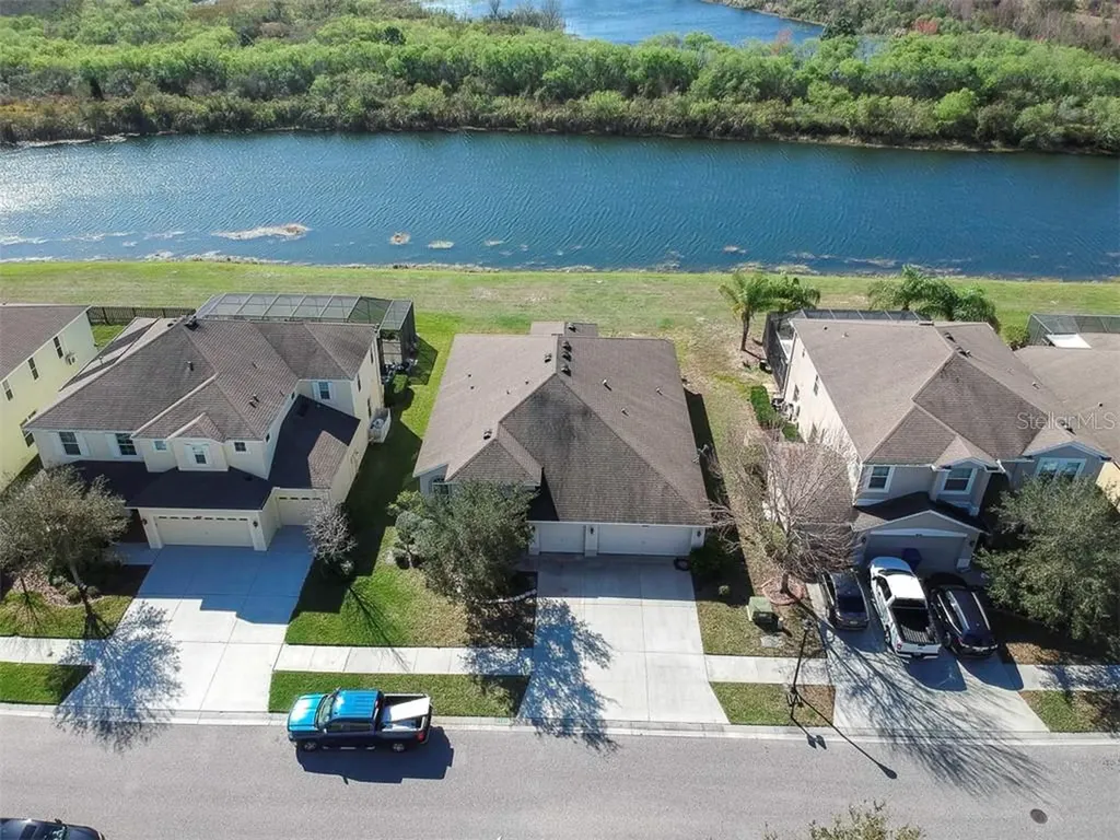 18442 New London Avenue Land O Lakes FL 34638