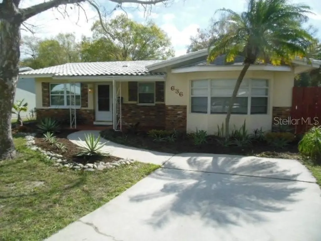 636 Southwest Boulevard N St Petersburg FL 33703