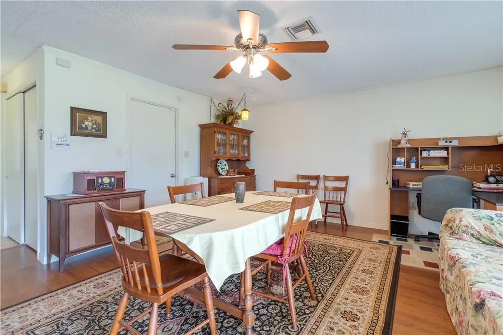 37 Oakland Hills Place Rotonda West FL 33947