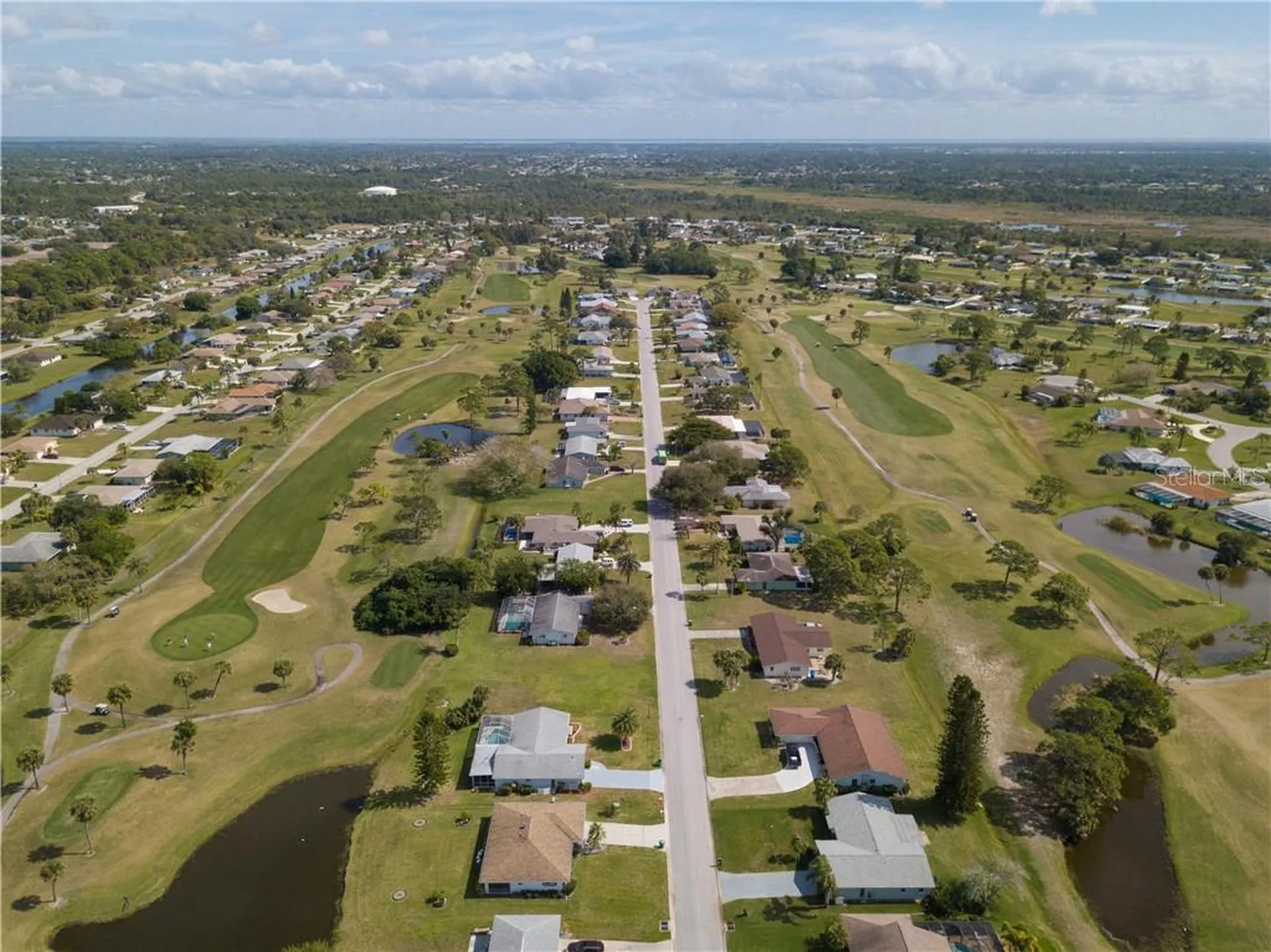 37 Oakland Hills Place Rotonda West FL 33947