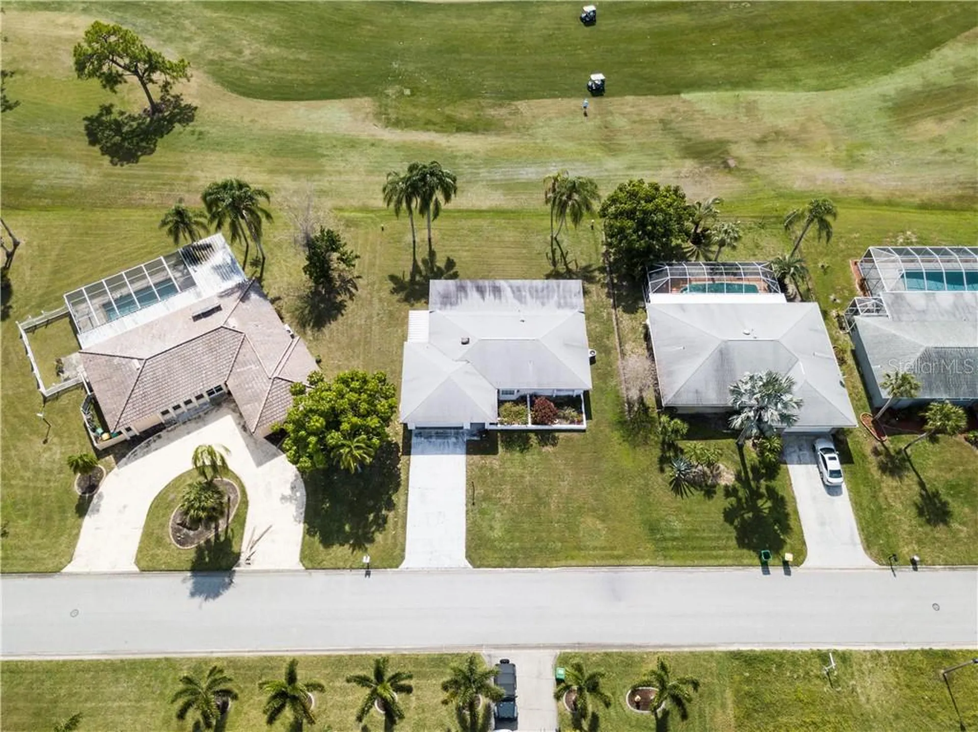 37 Oakland Hills Place Rotonda West FL 33947