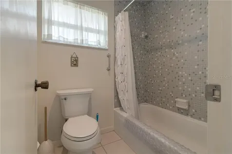 37 Oakland Hills Place Rotonda West FL 33947