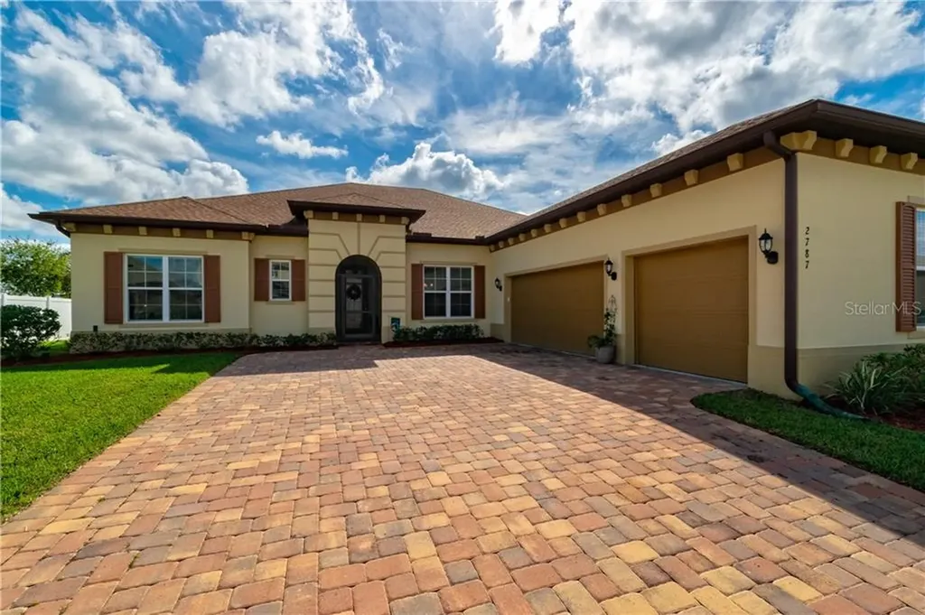 2787 Autumn Breeze Way Kissimmee FL 34744
