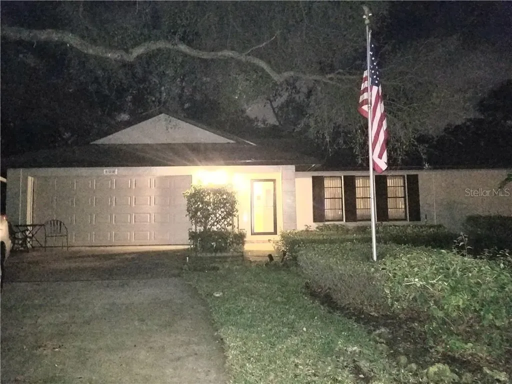 112 Mayfair Circle W Palm Harbor FL 34683