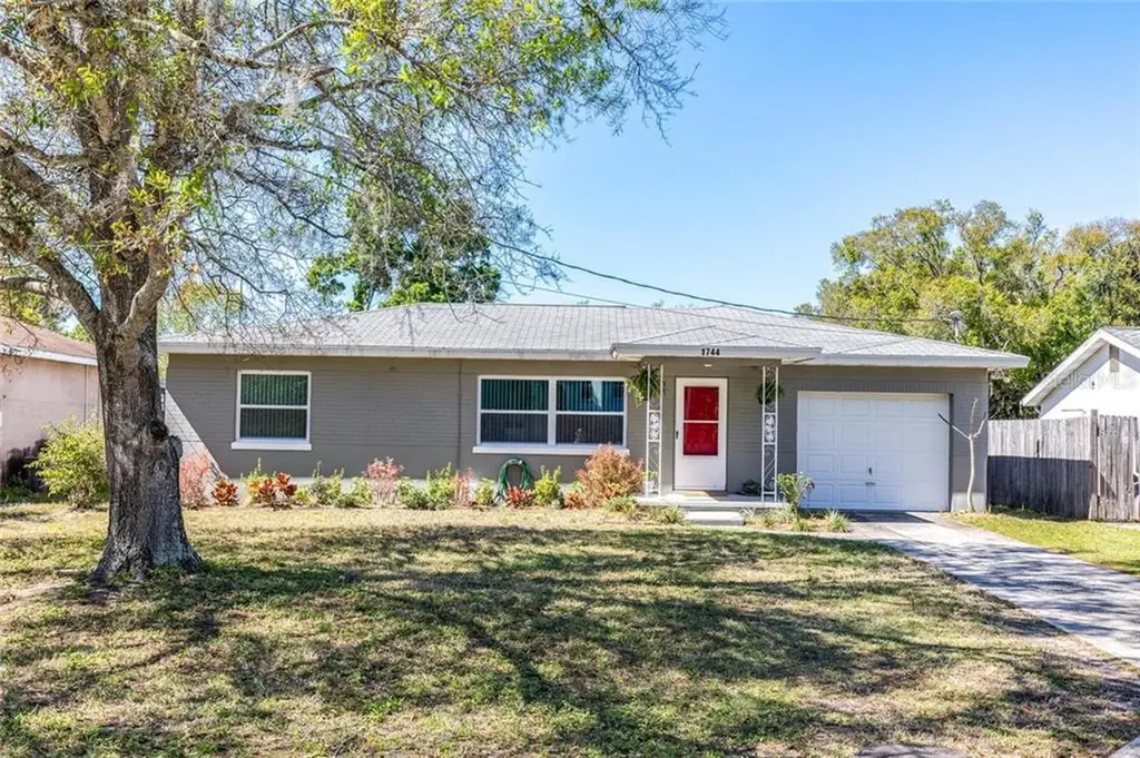 1744 Dorchester Road Clearwater FL 33764