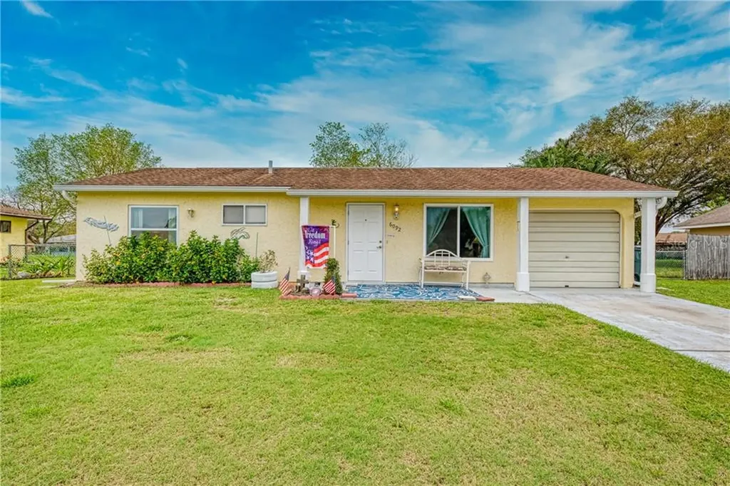 6092 Myrtlewood Road North Port FL 34287