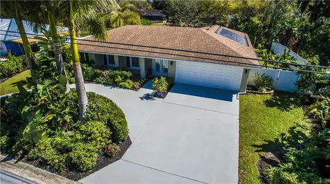 2425 S Brink Avenue Sarasota FL 34239