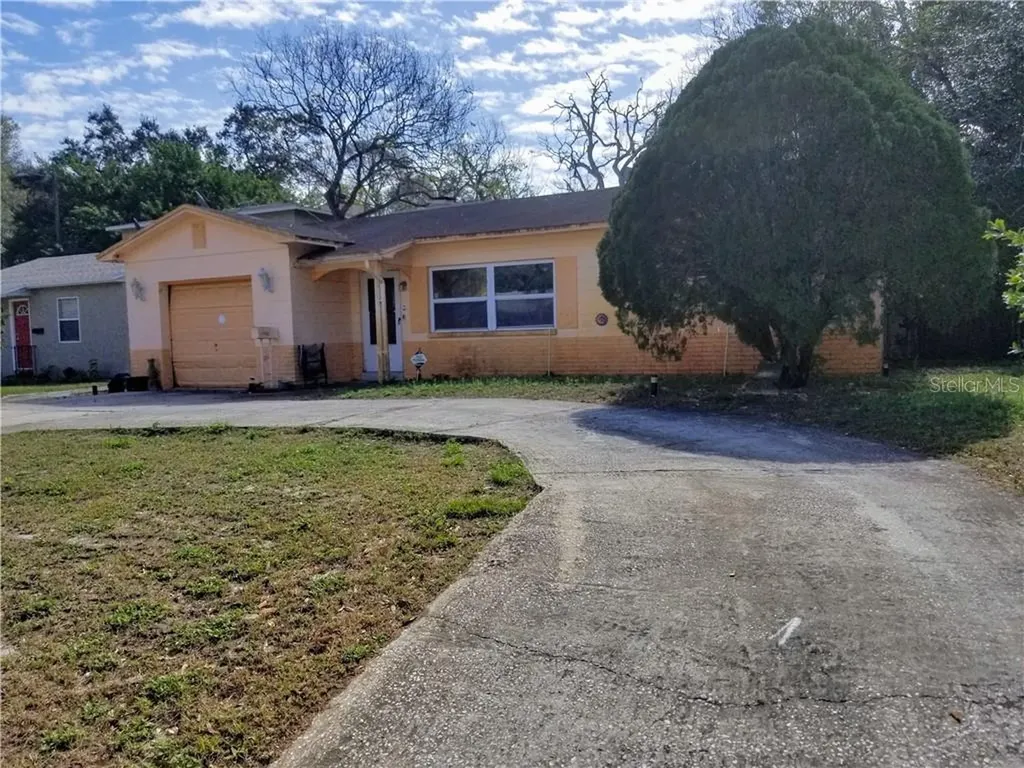 3866 13th Avenue S St Petersburg FL 33711