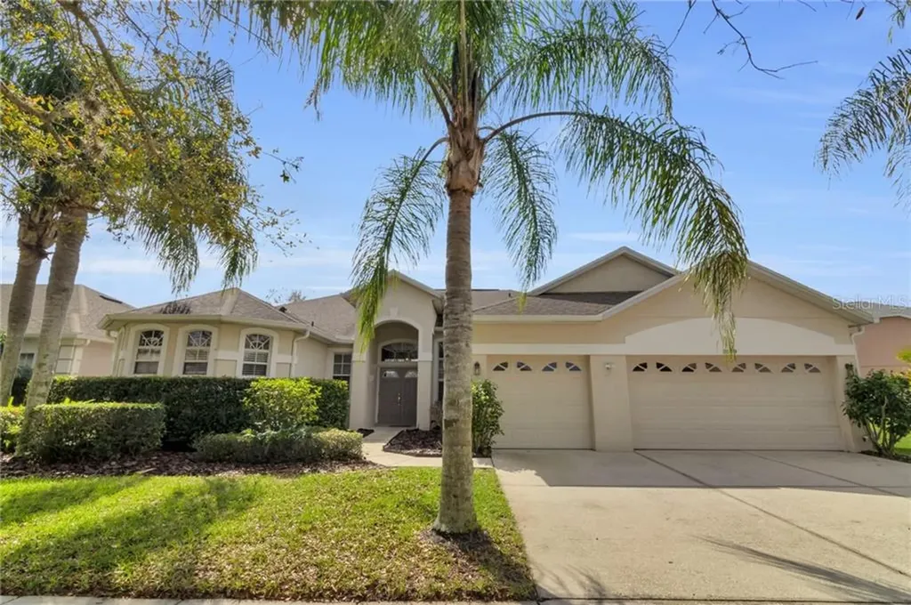 2069 Cascades Cove Drive Orlando FL 32820